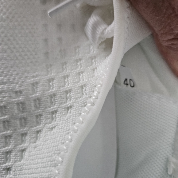 Bosen Hulu LED UBS Charging Light Up Shoes NWT - Picture 11 of 12